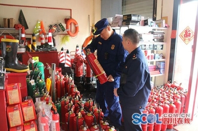 梓潼縣多部門聯動，嚴查消防產品及機械設備租賃市場安全隱患